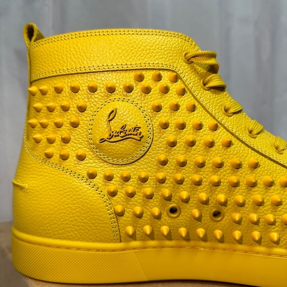 🔥SOLD🔥NWT CHRISTIAN LOUBOUTIN MEN'S LOUIS FLAT LEATHER SPIKE HIGH-TOP SNEAKERS - Picture 5 of 16